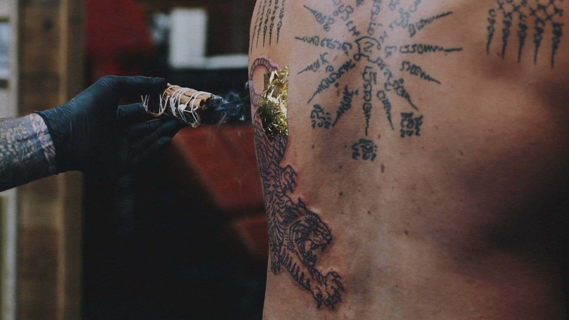 Signification du Sak Yant : ce que le tatouage sacré thaïlandais veut vraiment dire